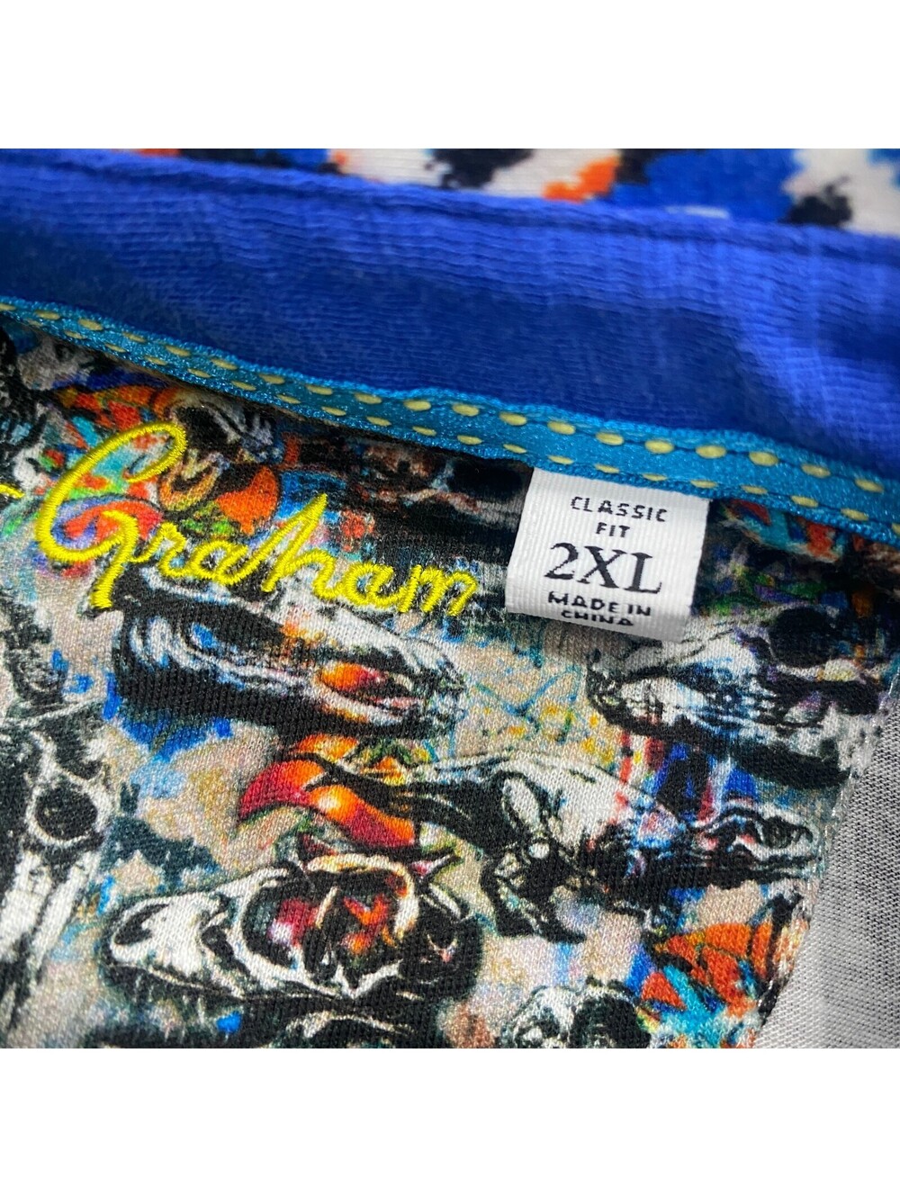 Robert Graham Hawaiian Button Shirt Mens 2XL Classic Fit Abstract Geometric AOP - Picture 9 of 11
